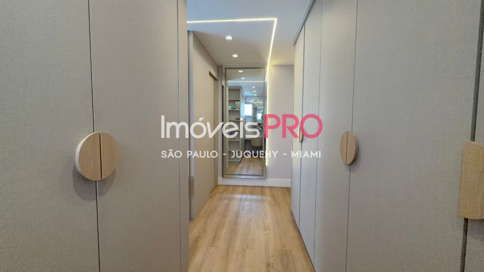 Foto :: IP39752