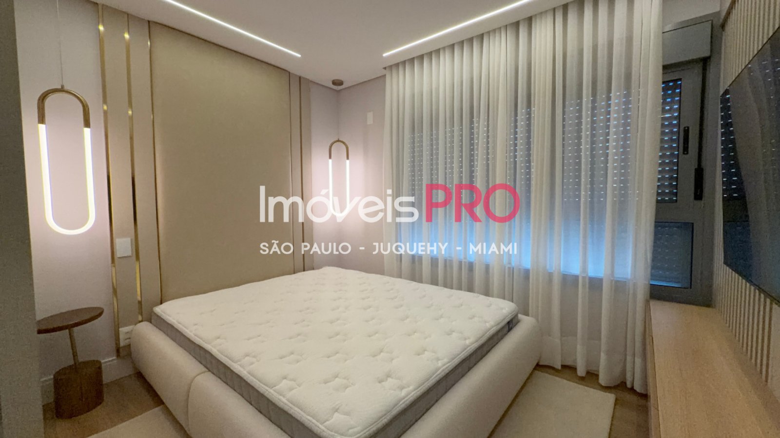 Foto :: IP39752