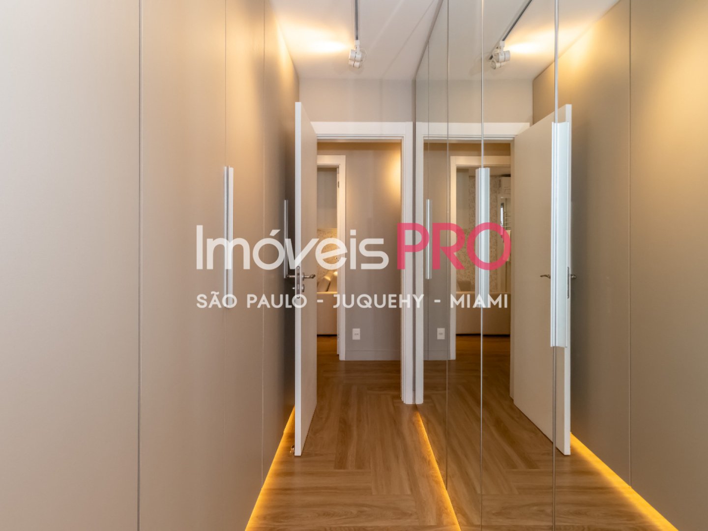 Foto :: IP39760