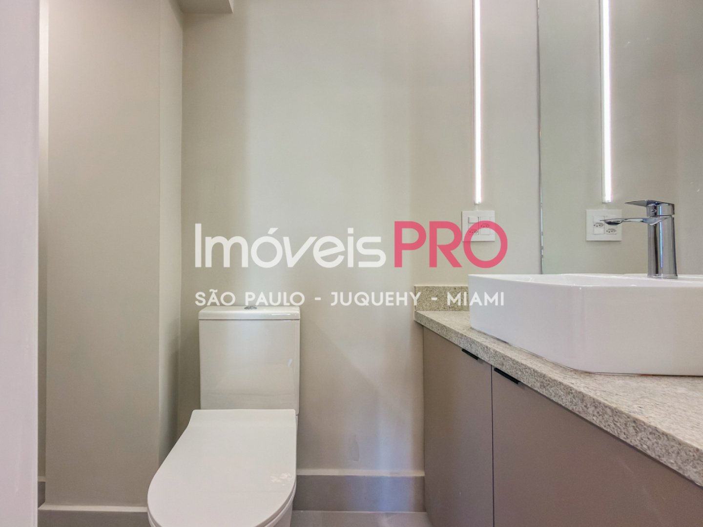 Foto :: https://assets.imoveispro.com.br/thumb/IP39762/apartamento-venda-vila-olimpia_IP39762_17_1920x1080.jpg?