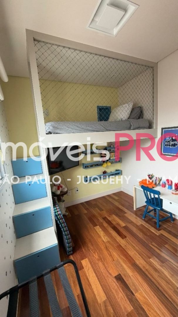 Foto :: IP39772
