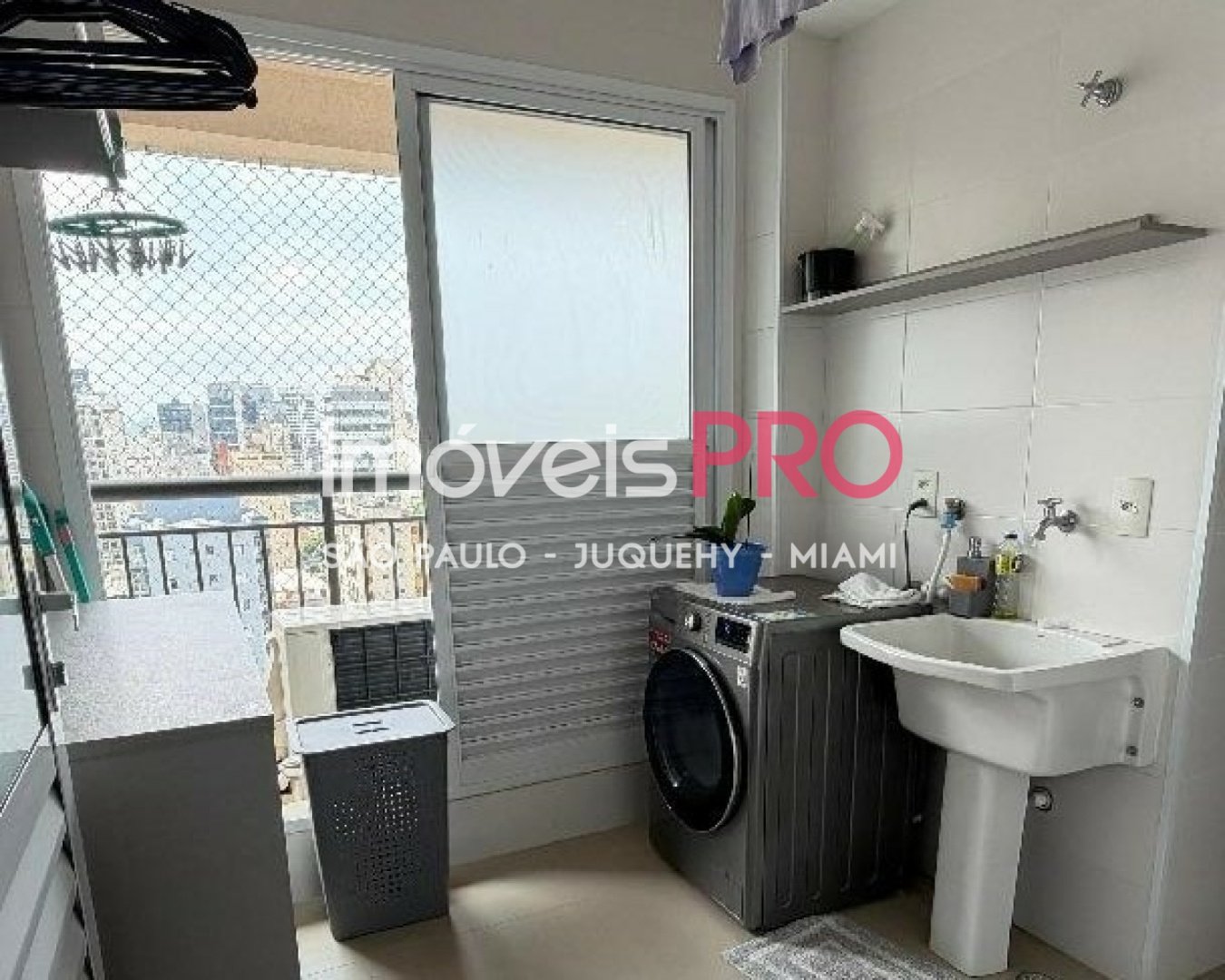 Foto :: IP39772
