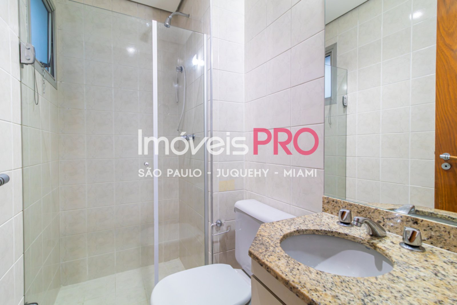 Foto :: https://assets.imoveispro.com.br/thumb/IP39773/apartamento-aluguel-moema_IP39773_23_1920x1080.jpg?