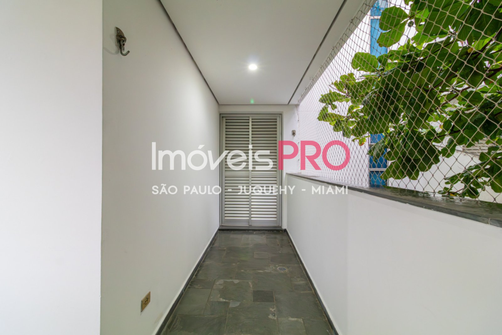 Foto :: https://assets.imoveispro.com.br/thumb/IP39773/apartamento-aluguel-moema_IP39773_41_1920x1080.jpg?