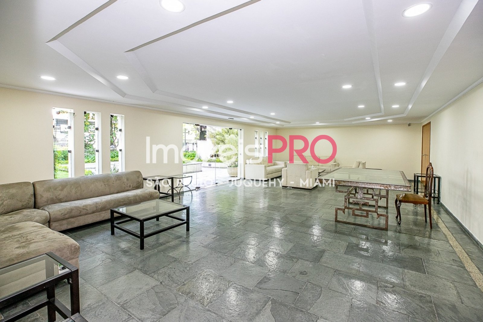 Foto :: IP39776