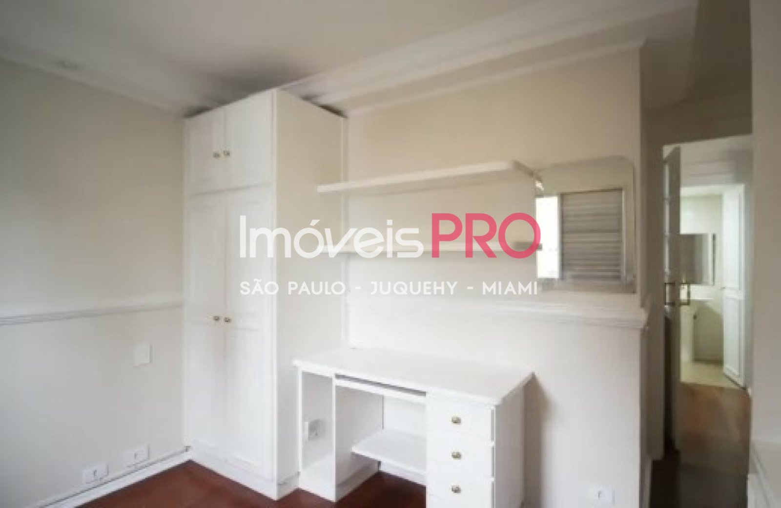Foto :: IP39779