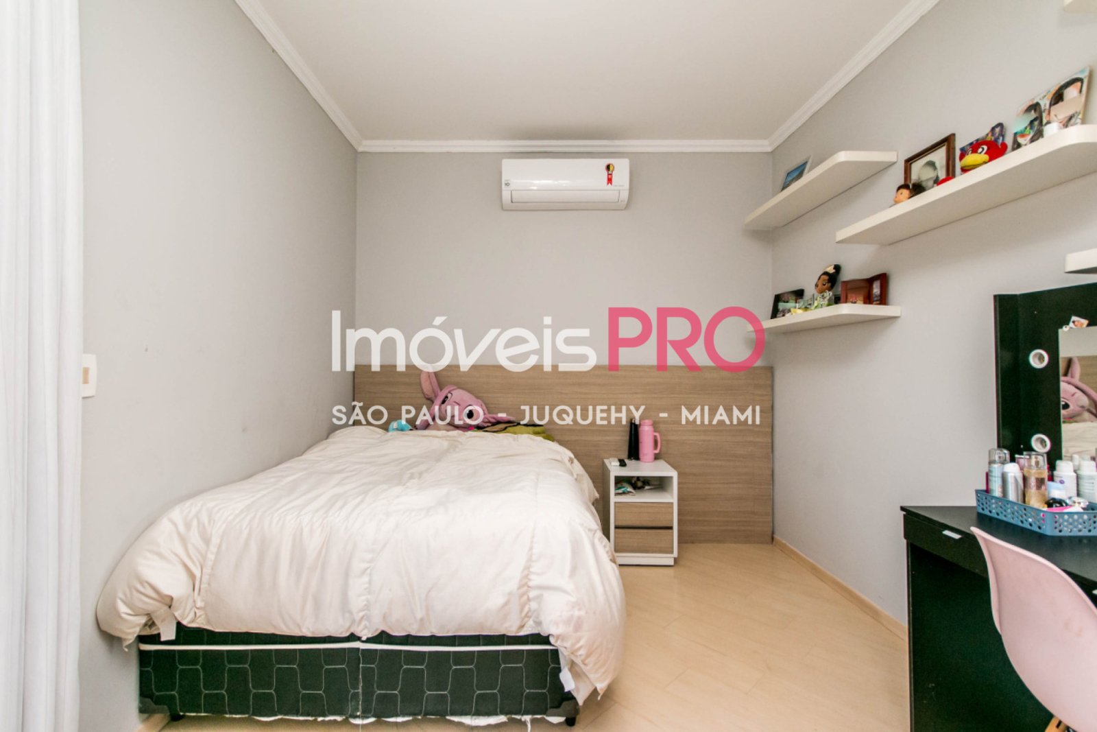 Foto :: IP39783