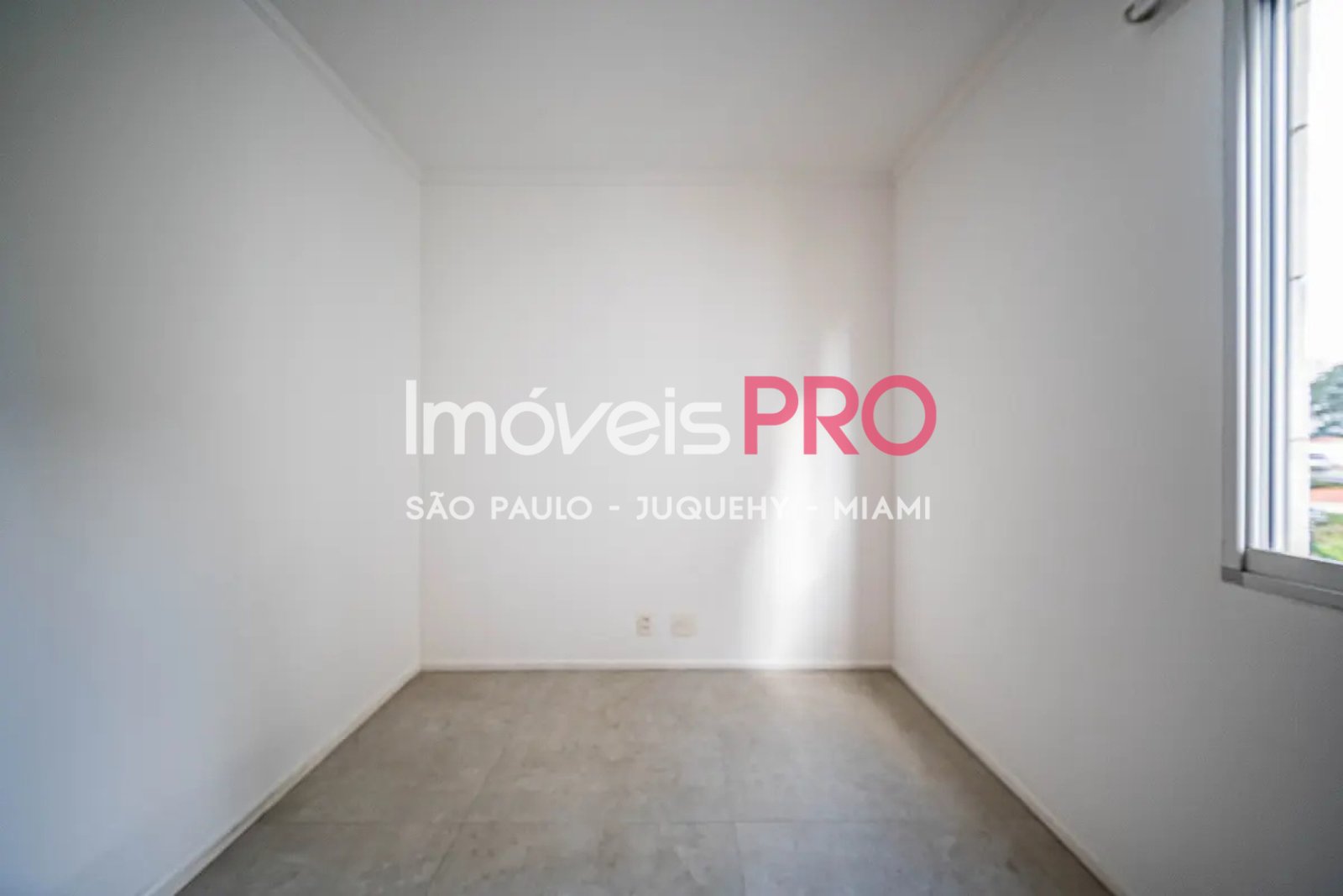 Foto :: https://assets.imoveispro.com.br/thumb/IP39790/apartamento-venda-vila-mariana_IP39790_17_1920x1080.jpg?