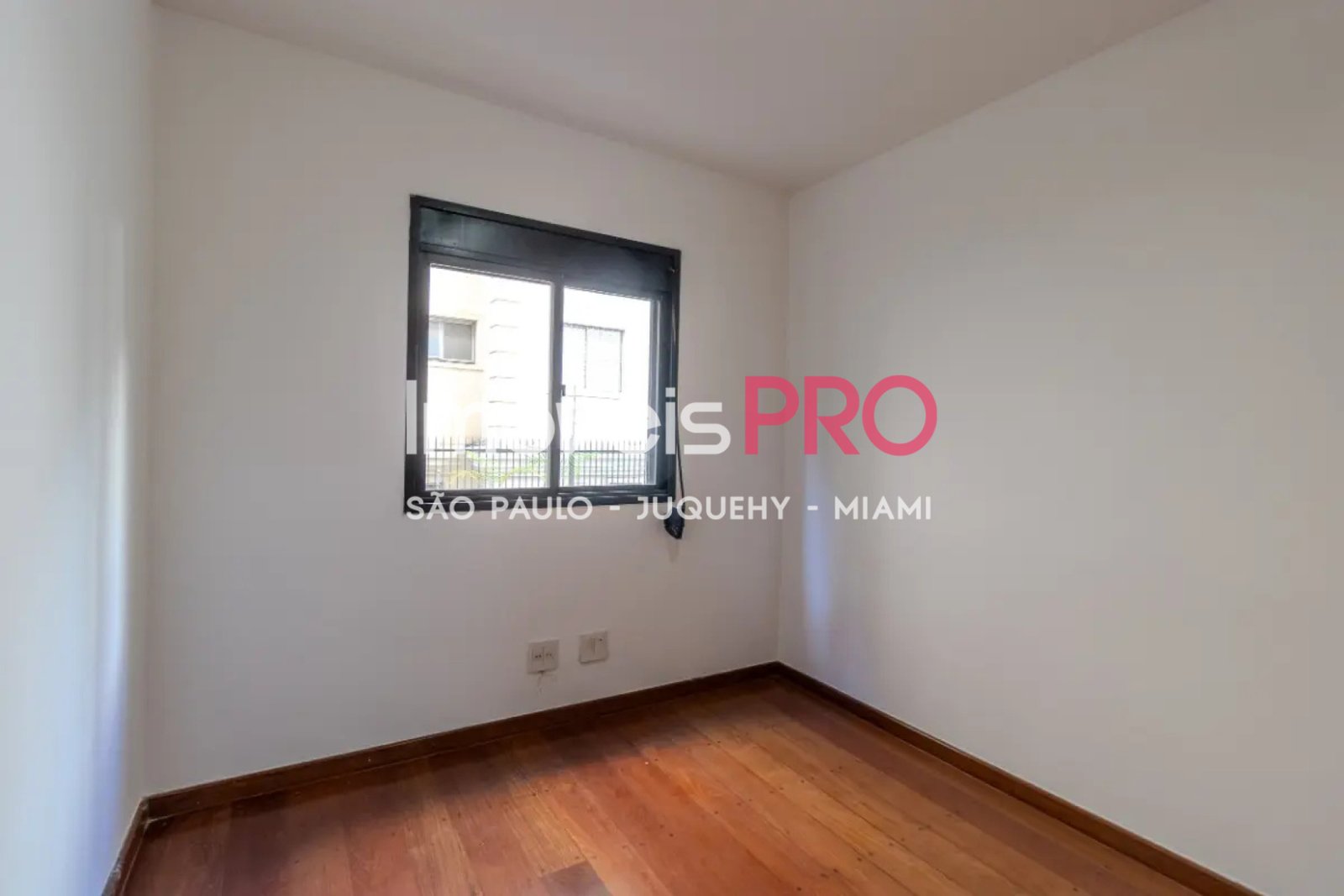 Foto :: https://assets.imoveispro.com.br/thumb/IP39791/apartamento-venda-vila-nova-conceicao_IP39791_17_1920x1080.jpg?