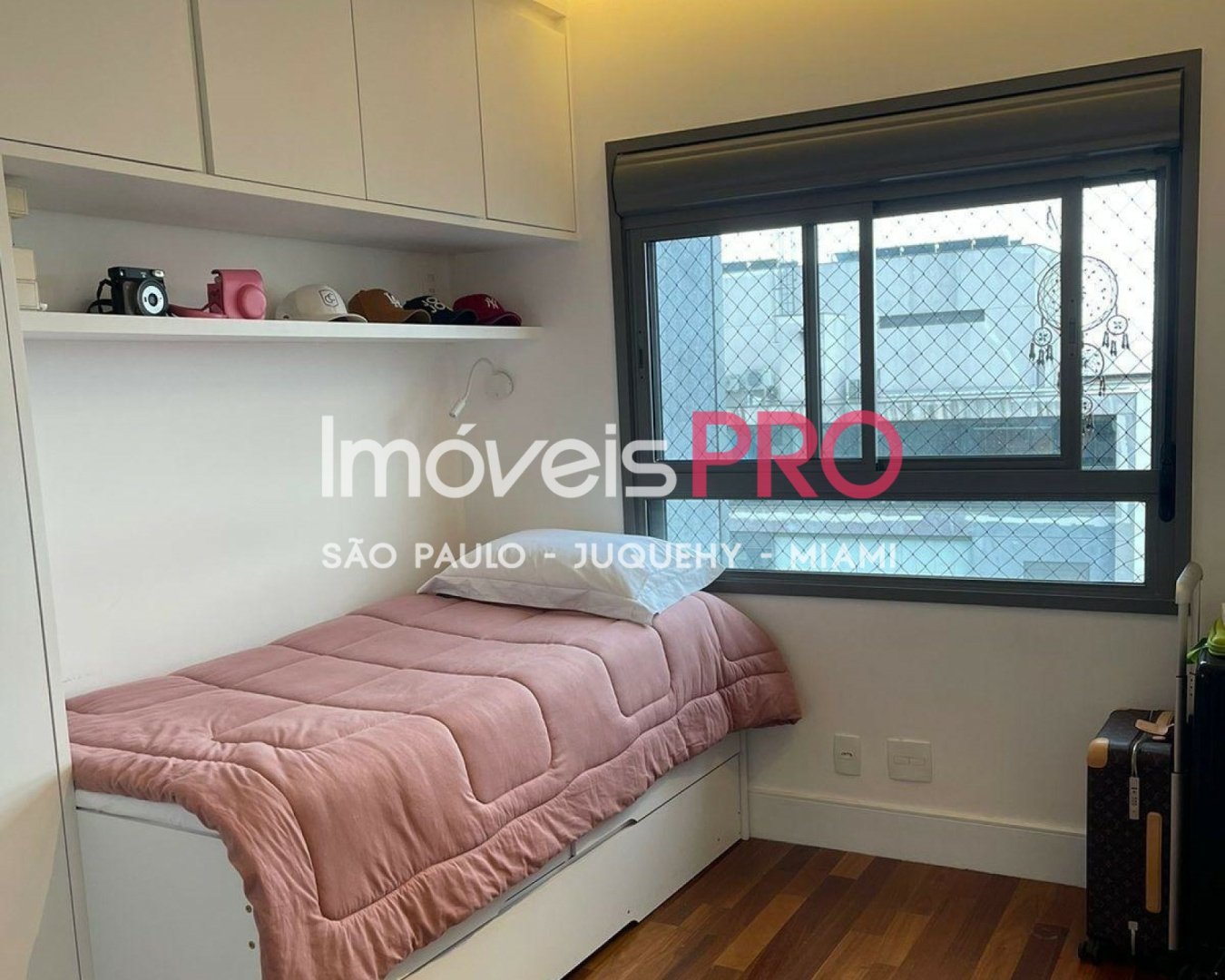 Foto :: IP39792
