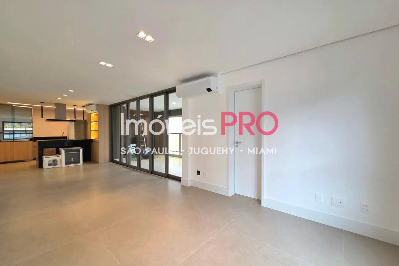 Foto :: https://assets.imoveispro.com.br/thumb/IP39794/apartamento-venda-vila-nova-conceicao_IP39794_11_1920x1080.jpg?