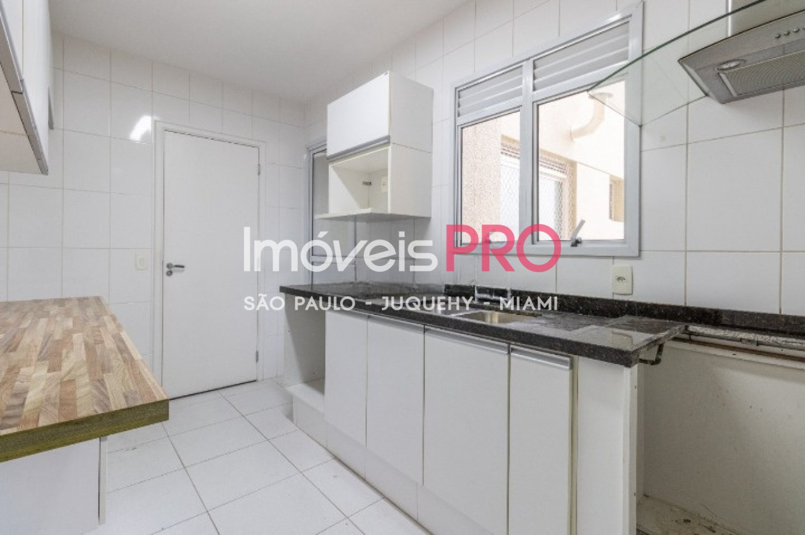 Foto :: https://assets.imoveispro.com.br/thumb/IP39796/apartamento-aluguel-brooklin_IP39796_23_1920x1080.jpg?