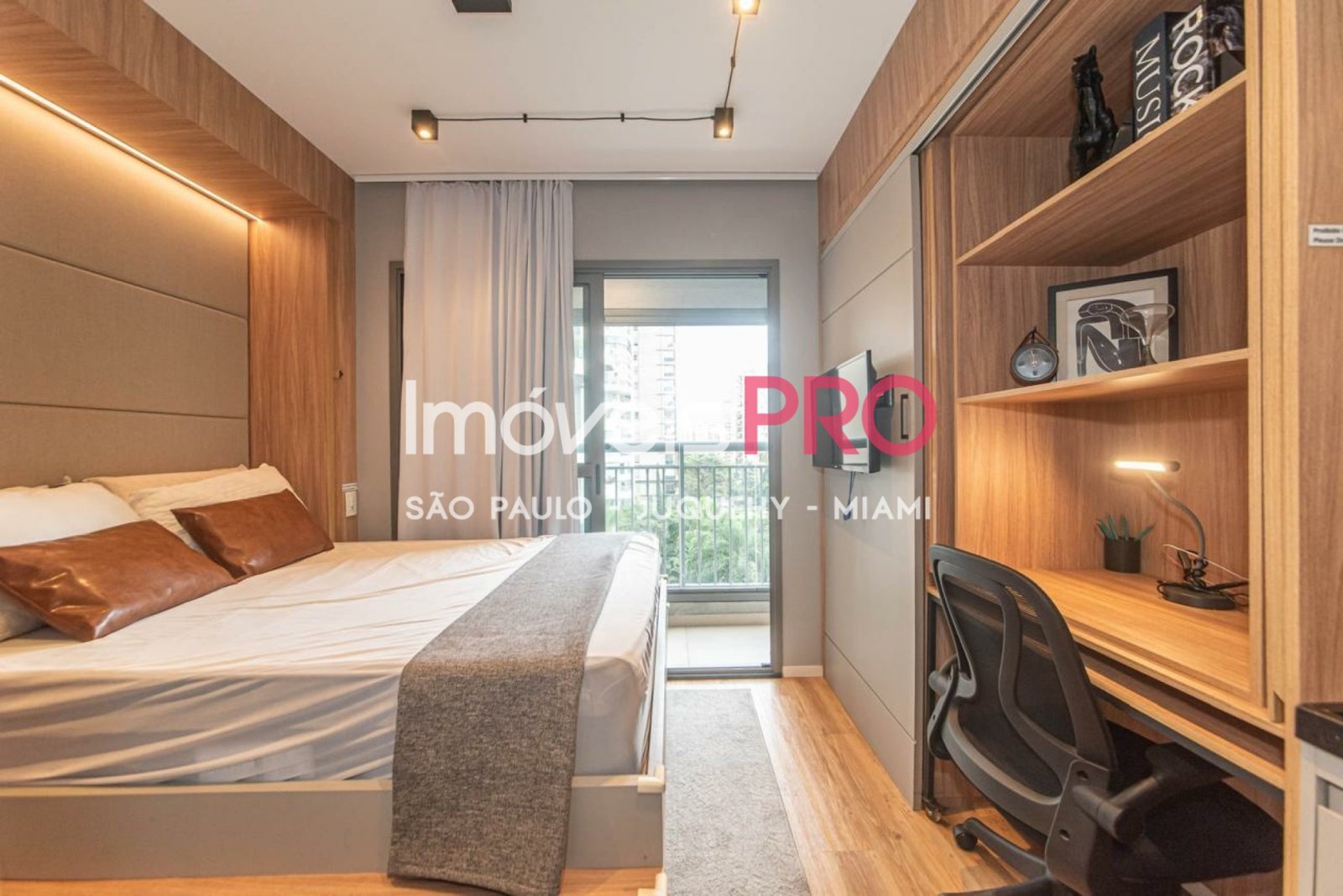 Foto :: IP39798