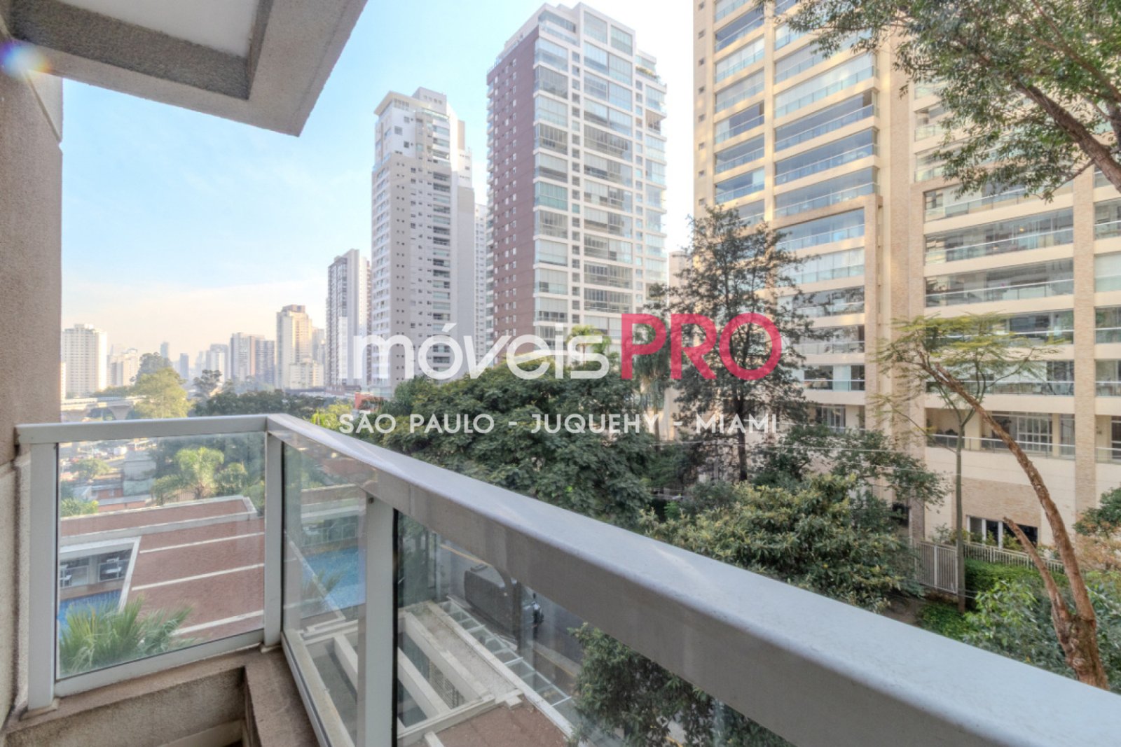 Foto :: https://assets.imoveispro.com.br/thumb/IP39808/apartamento-venda-campo-belo_IP39808_41_1920x1080.jpg?