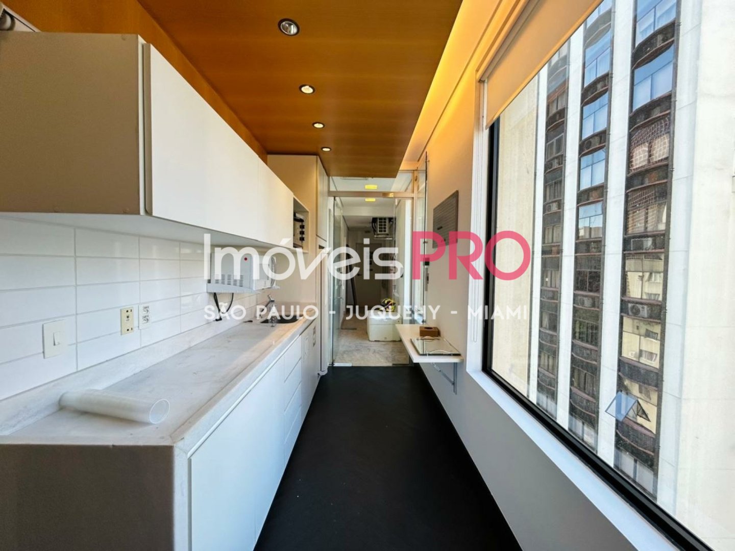 Foto :: https://assets.imoveispro.com.br/thumb/IP39811/conj-comercial-aluguel-itaim-bibi_IP39811_11_1920x1080.jpg?