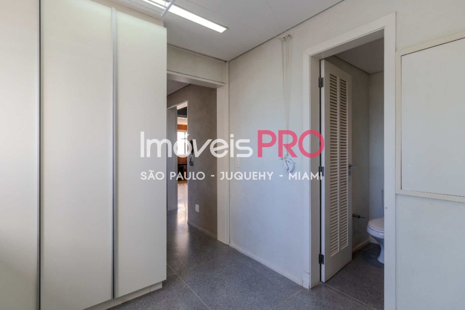 Foto :: https://assets.imoveispro.com.br/thumb/IP39813/apartamento-venda-alto-da-boa-vista_IP39813_23_1920x1080.jpg?