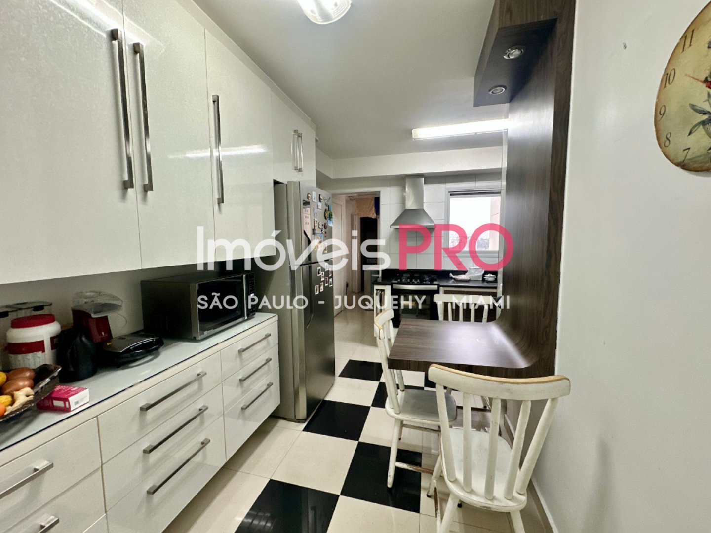 Foto :: https://assets.imoveispro.com.br/thumb/IP39828/apartamento-venda-campo-grande_IP39828_11_1920x1080.jpg?