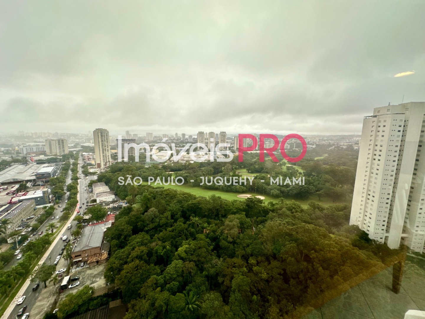 Foto :: IP39828