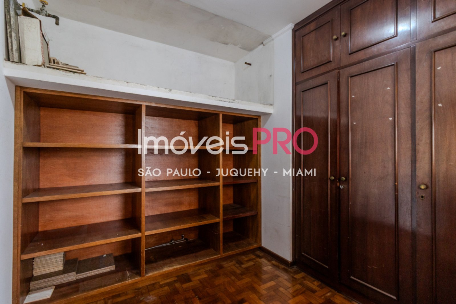 Foto :: https://assets.imoveispro.com.br/thumb/IP39835/apartamento-venda-campo-belo_IP39835_23_1920x1080.jpg?