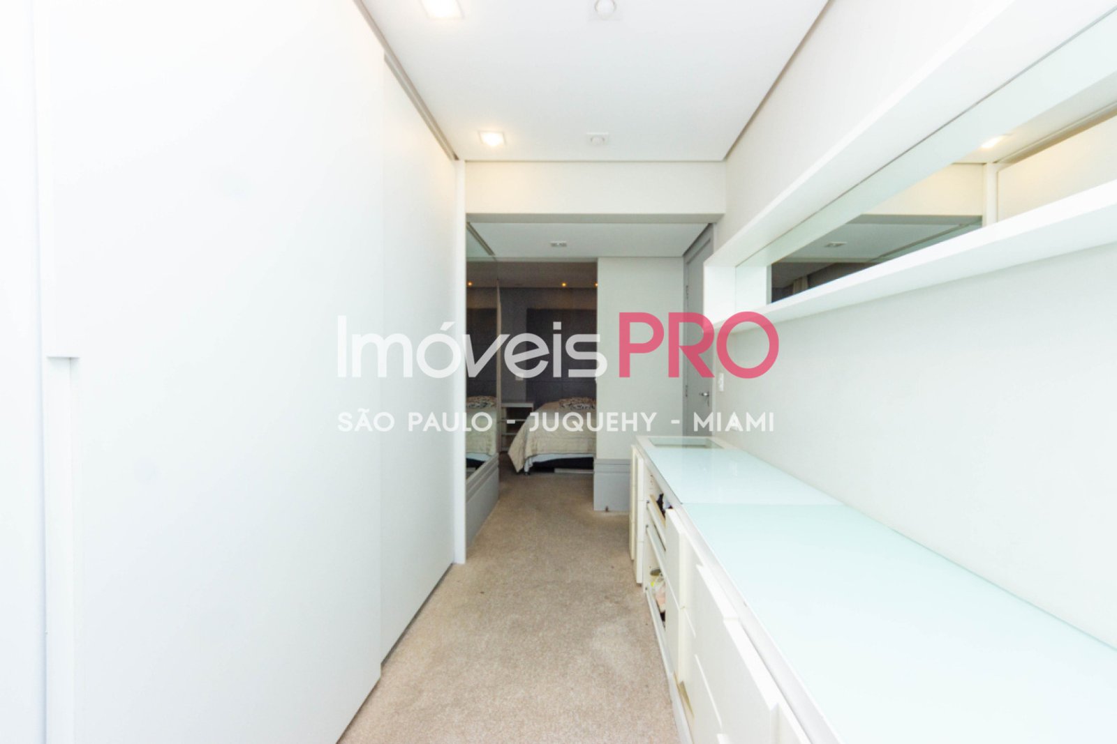 Foto :: IP39838