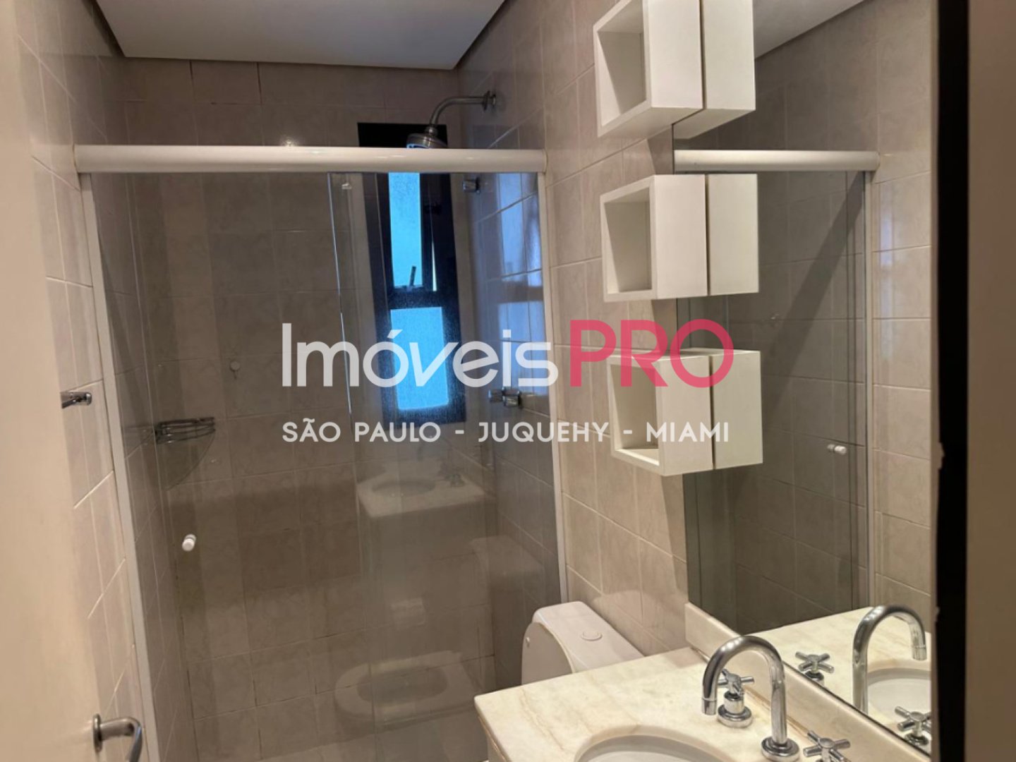Foto :: IP39840