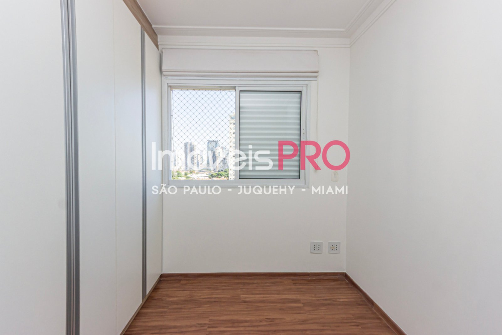 Foto :: https://assets.imoveispro.com.br/thumb/IP39842/apartamento-venda-chacara-santo-antonio-zona-sul_IP39842_17_1920x1080.jpg?