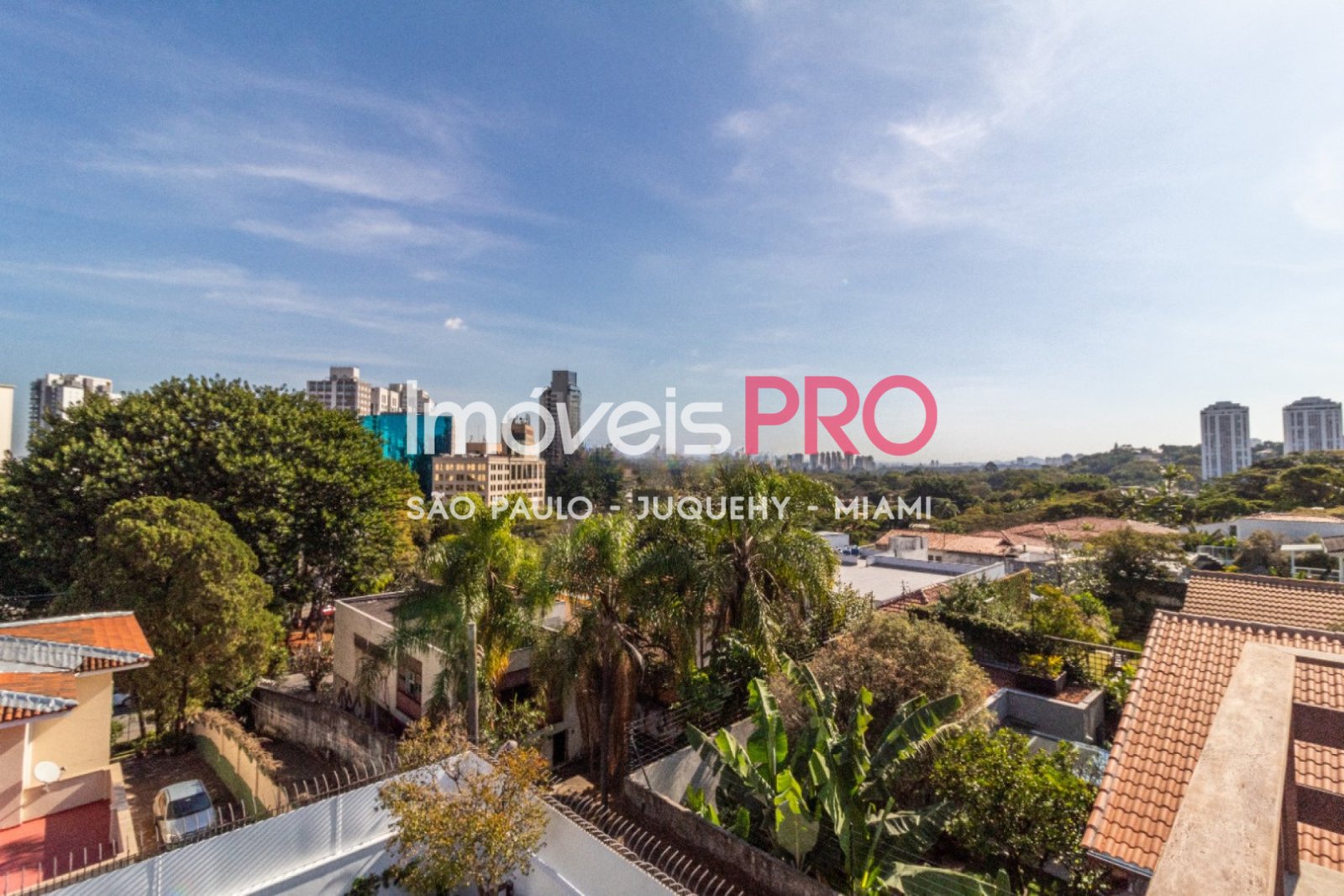 Foto :: https://assets.imoveispro.com.br/thumb/IP39853/casa-venda-vila-madalena_IP39853_17_1920x1080.jpg?