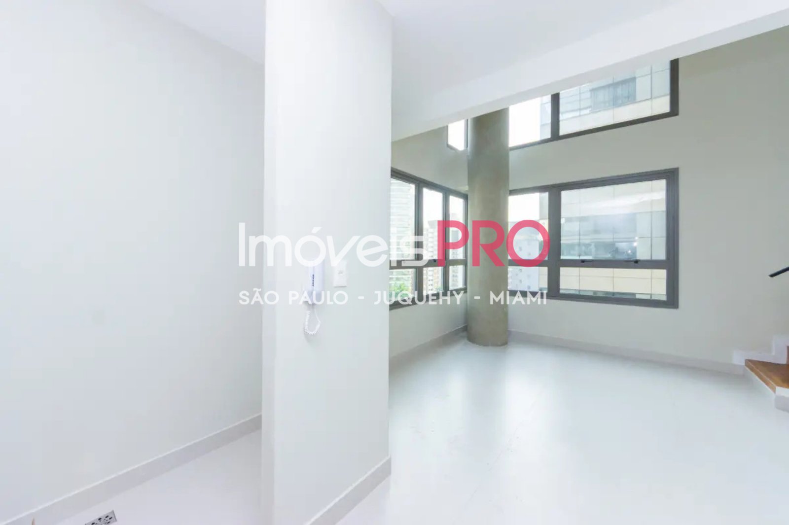 Foto :: IP39855