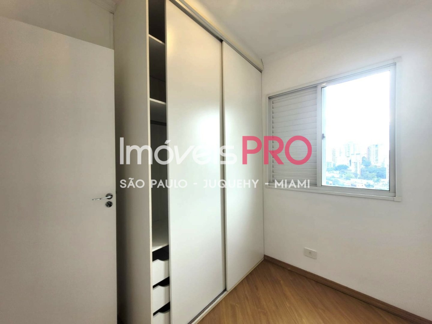 Foto :: IP39859