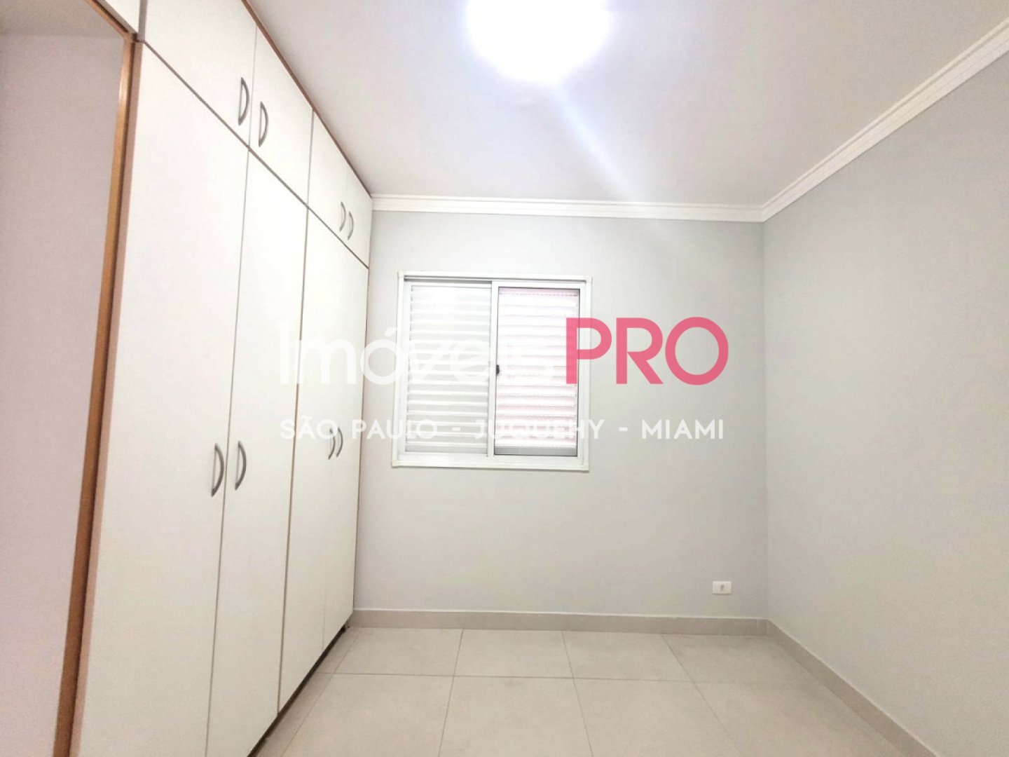 Foto :: IP39860