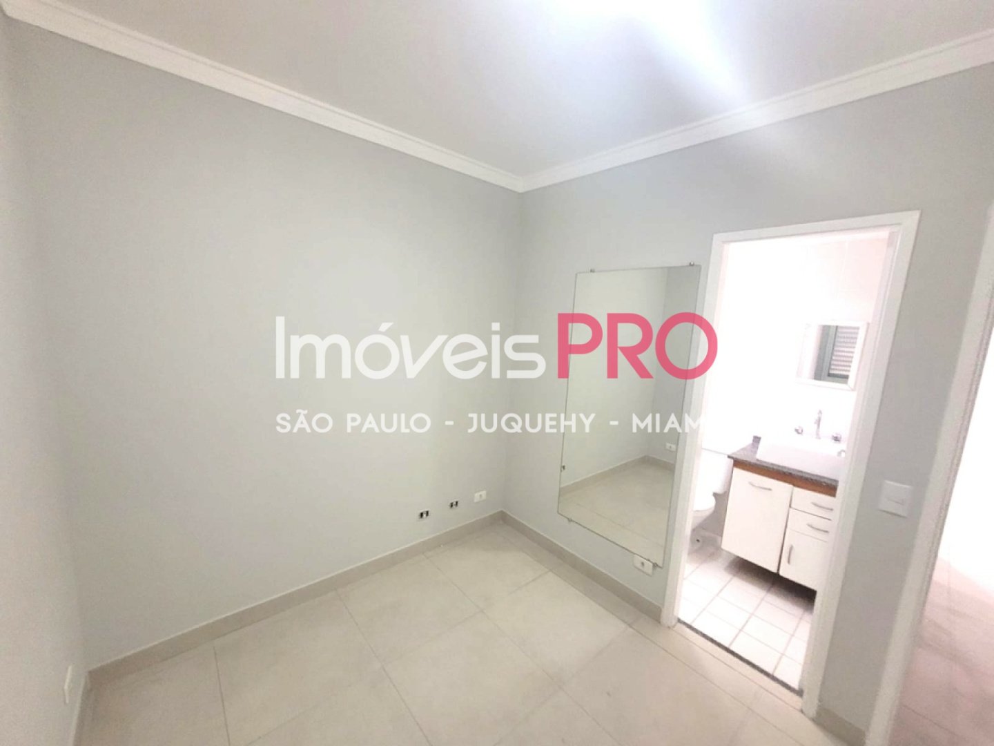 Foto :: IP39860