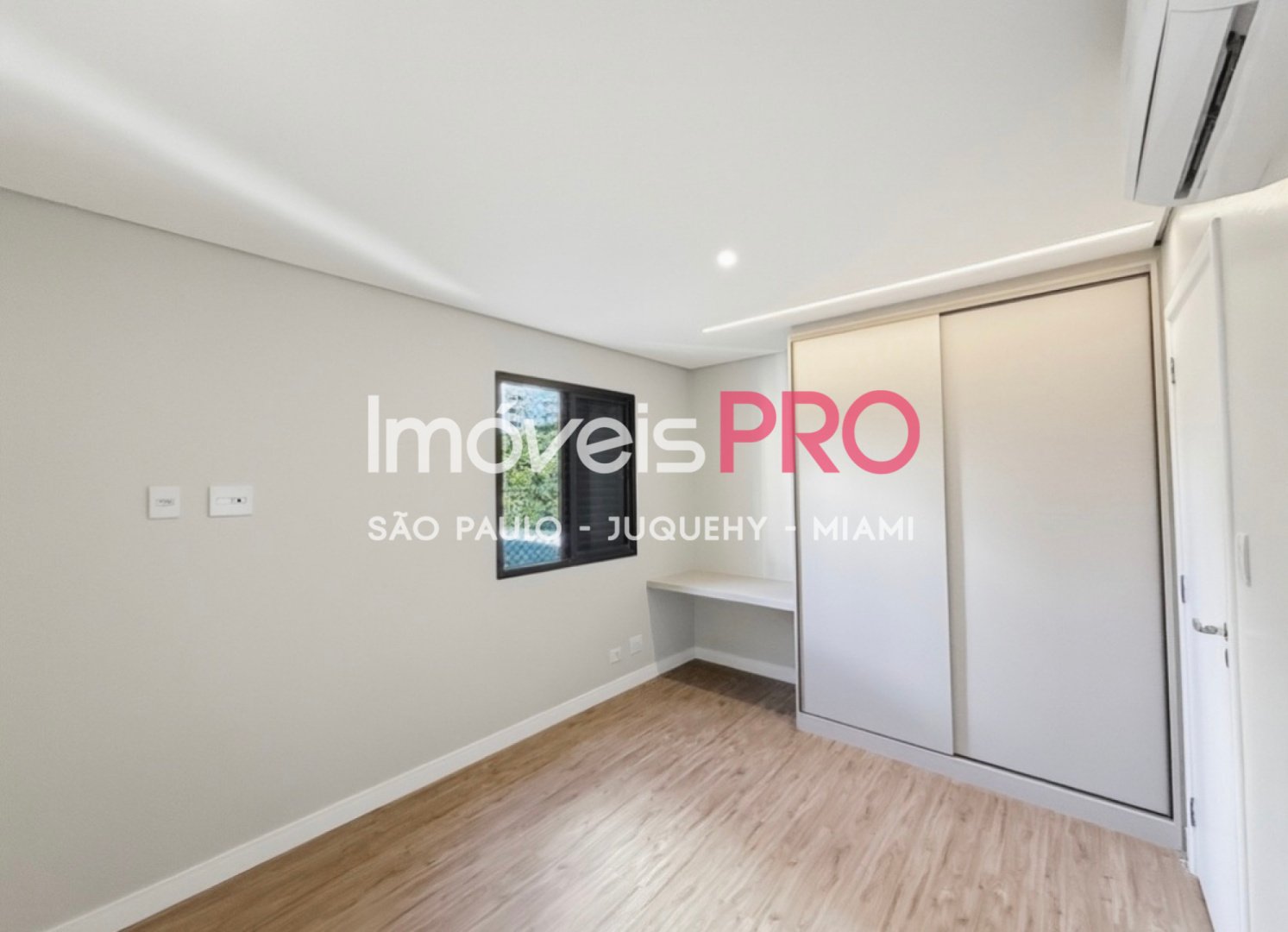 Foto :: https://assets.imoveispro.com.br/thumb/IP39864/apartamento-venda-moema-indios_IP39864_17_1920x1080.jpg?