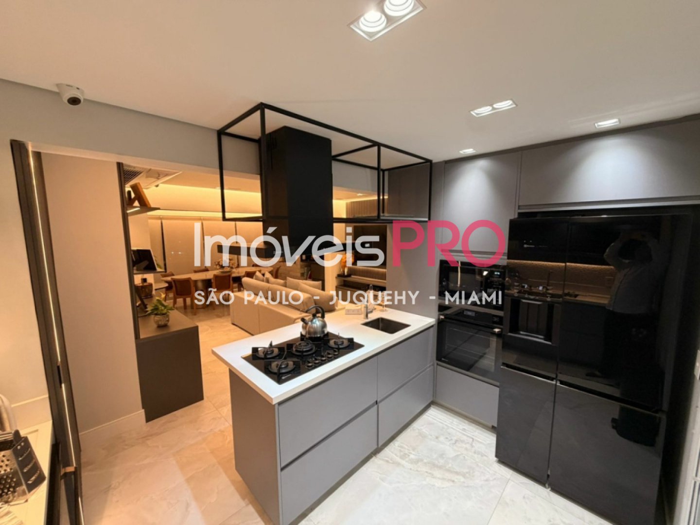 Foto :: https://assets.imoveispro.com.br/thumb/IP39865/apartamento-venda-granja-julieta_IP39865_17_1920x1080.jpg?