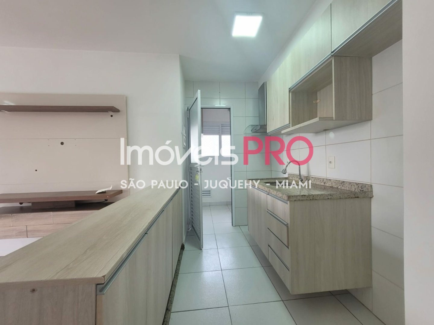 Foto :: IP39869