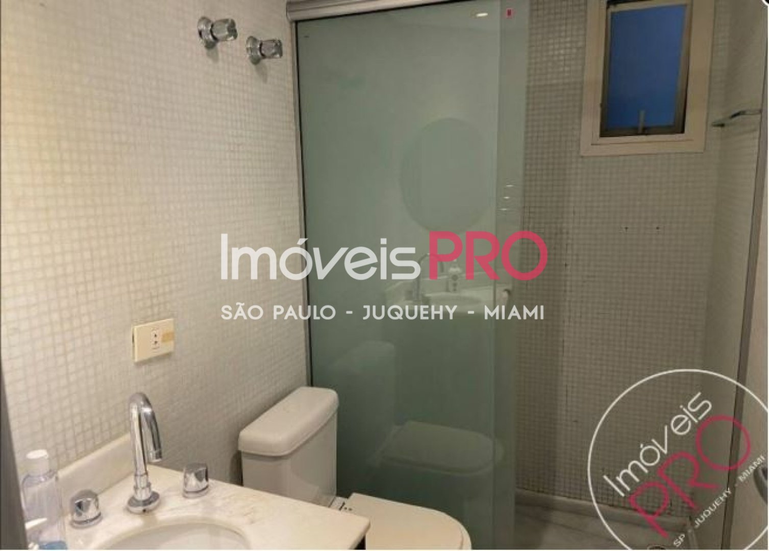 Foto :: IP39870