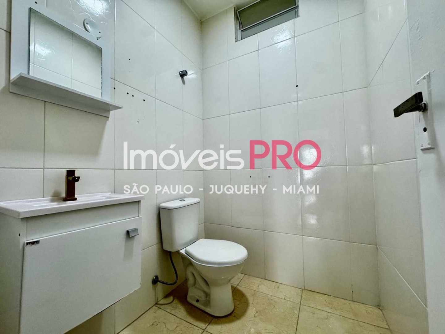 Foto :: IP39874