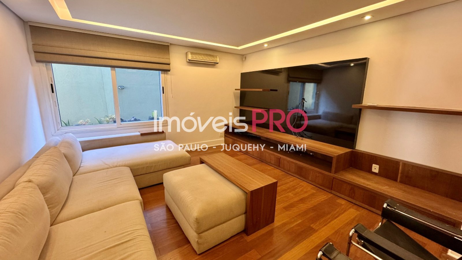 Foto :: IP39877