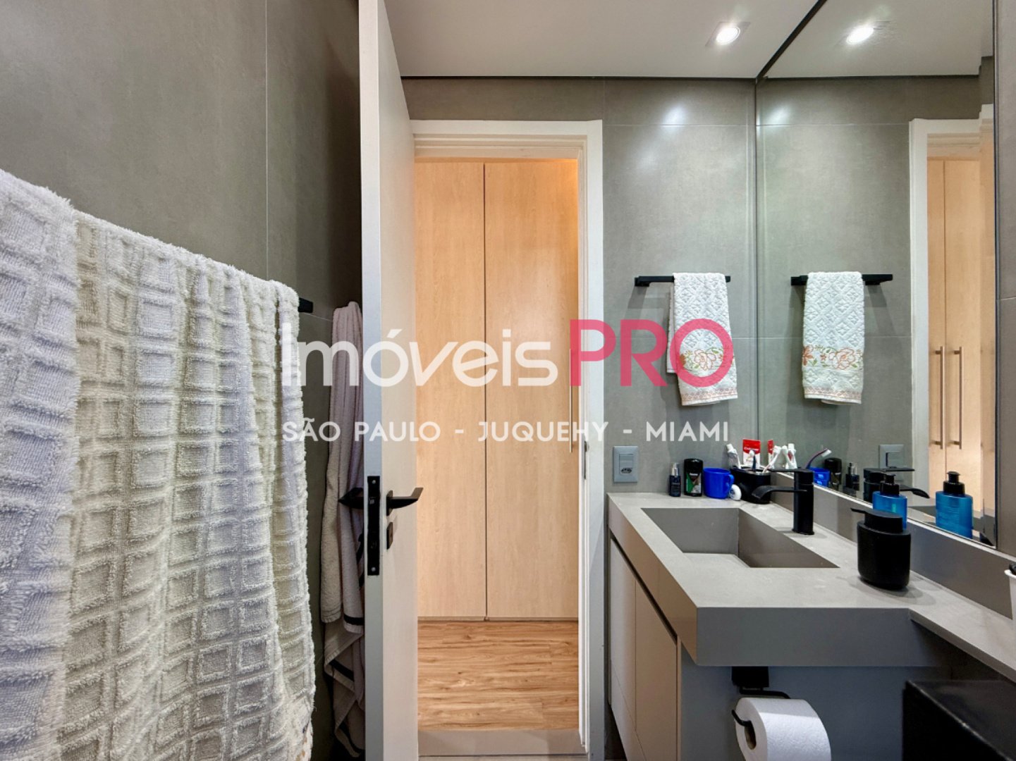 Foto :: https://assets.imoveispro.com.br/thumb/IP39878/apartamento-venda-jardim-marajoara_IP39878_41_1920x1080.jpg?