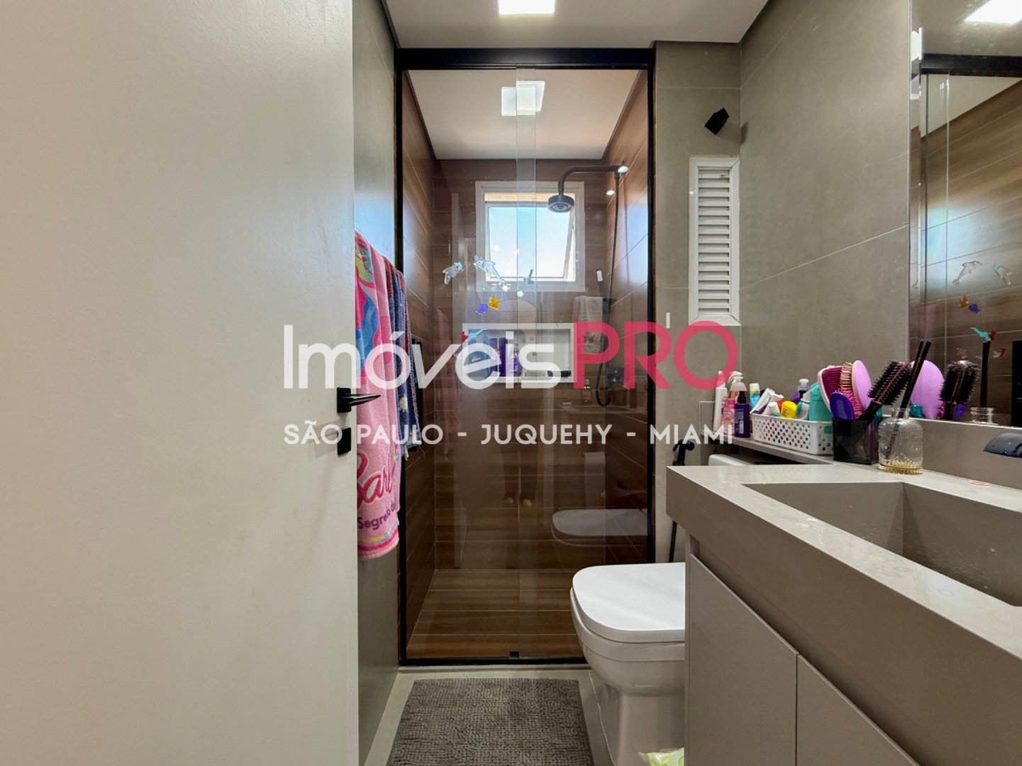 Foto :: IP39878