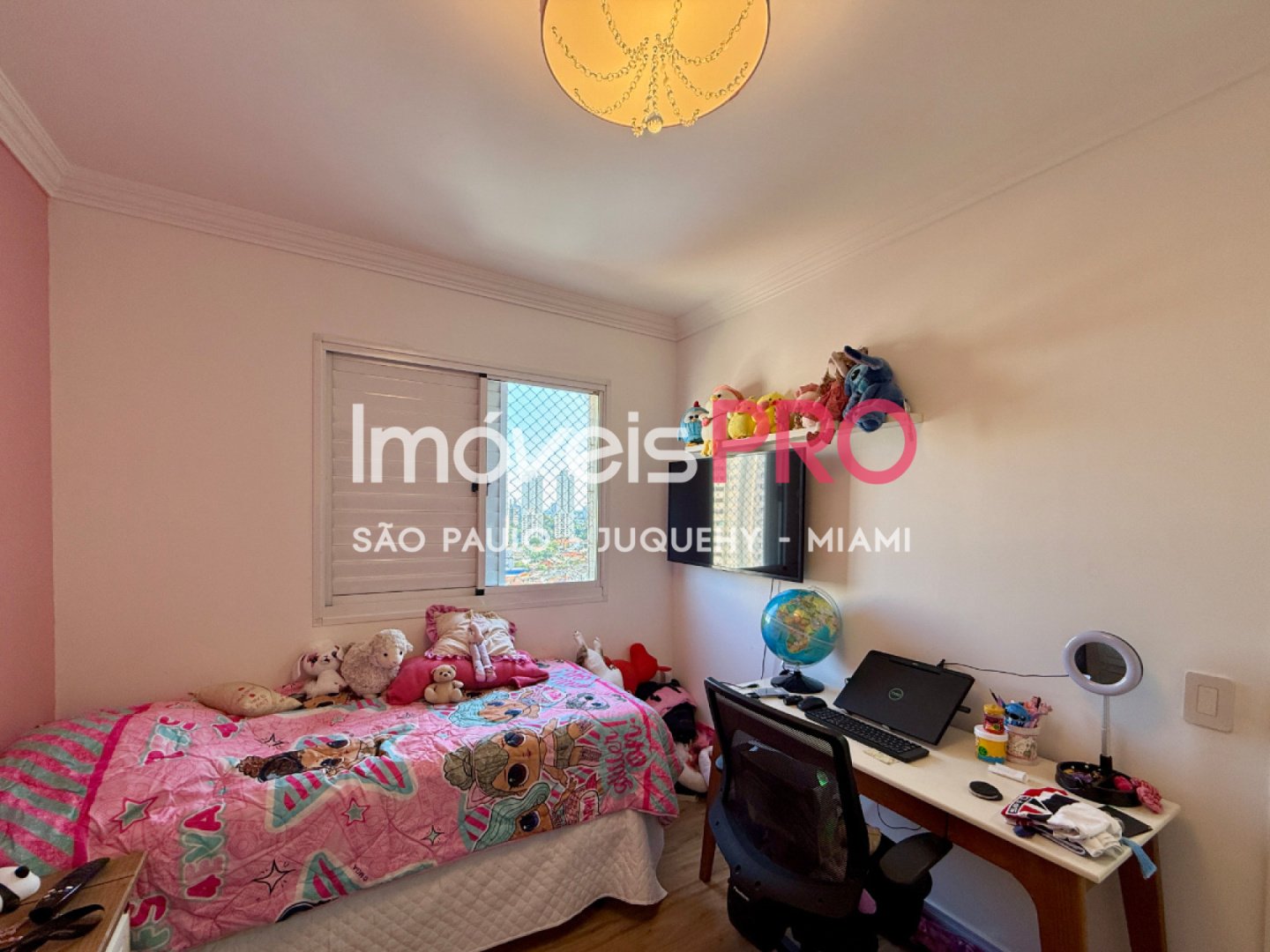 Foto :: IP39878