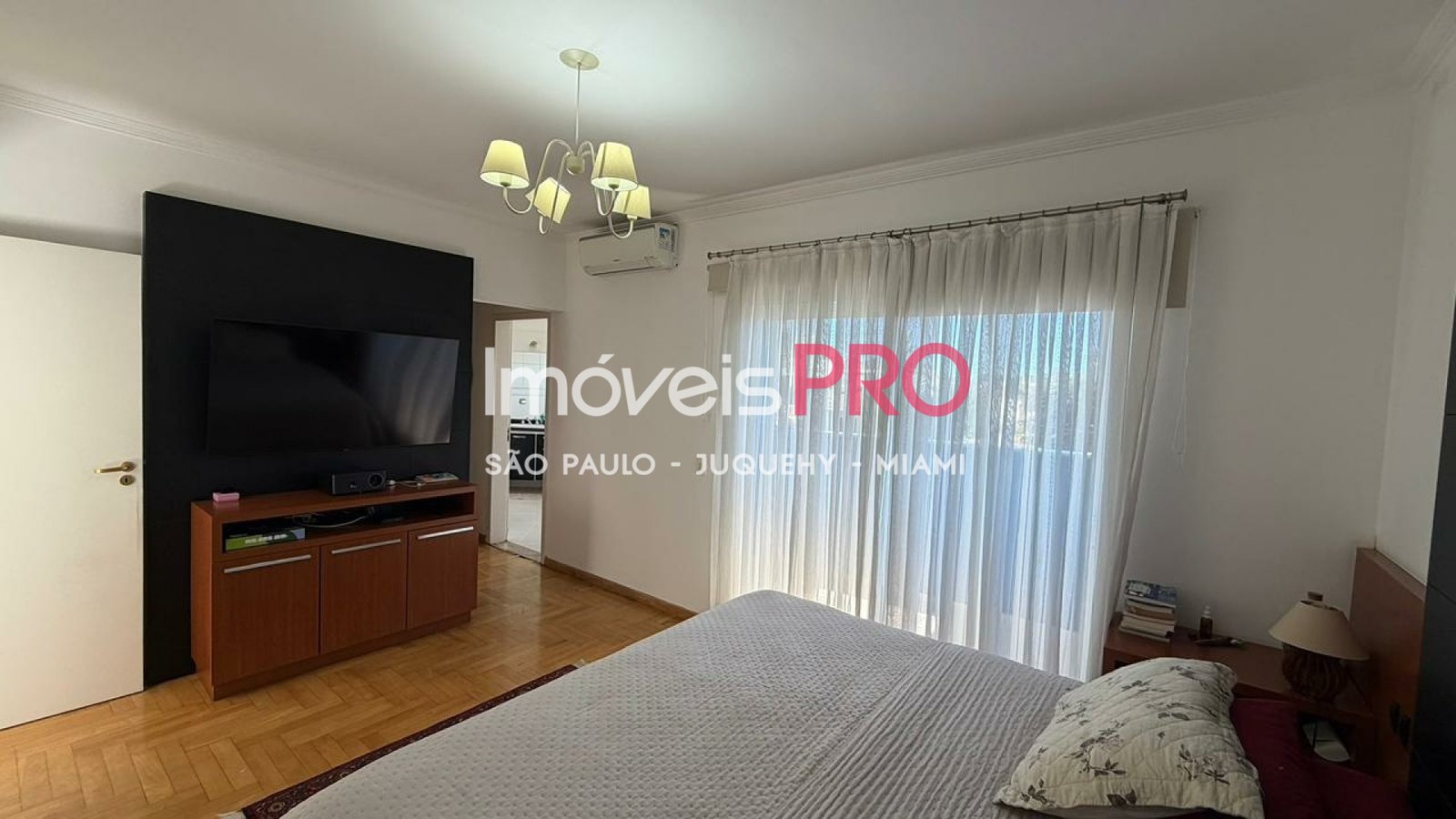 Foto :: IP39887