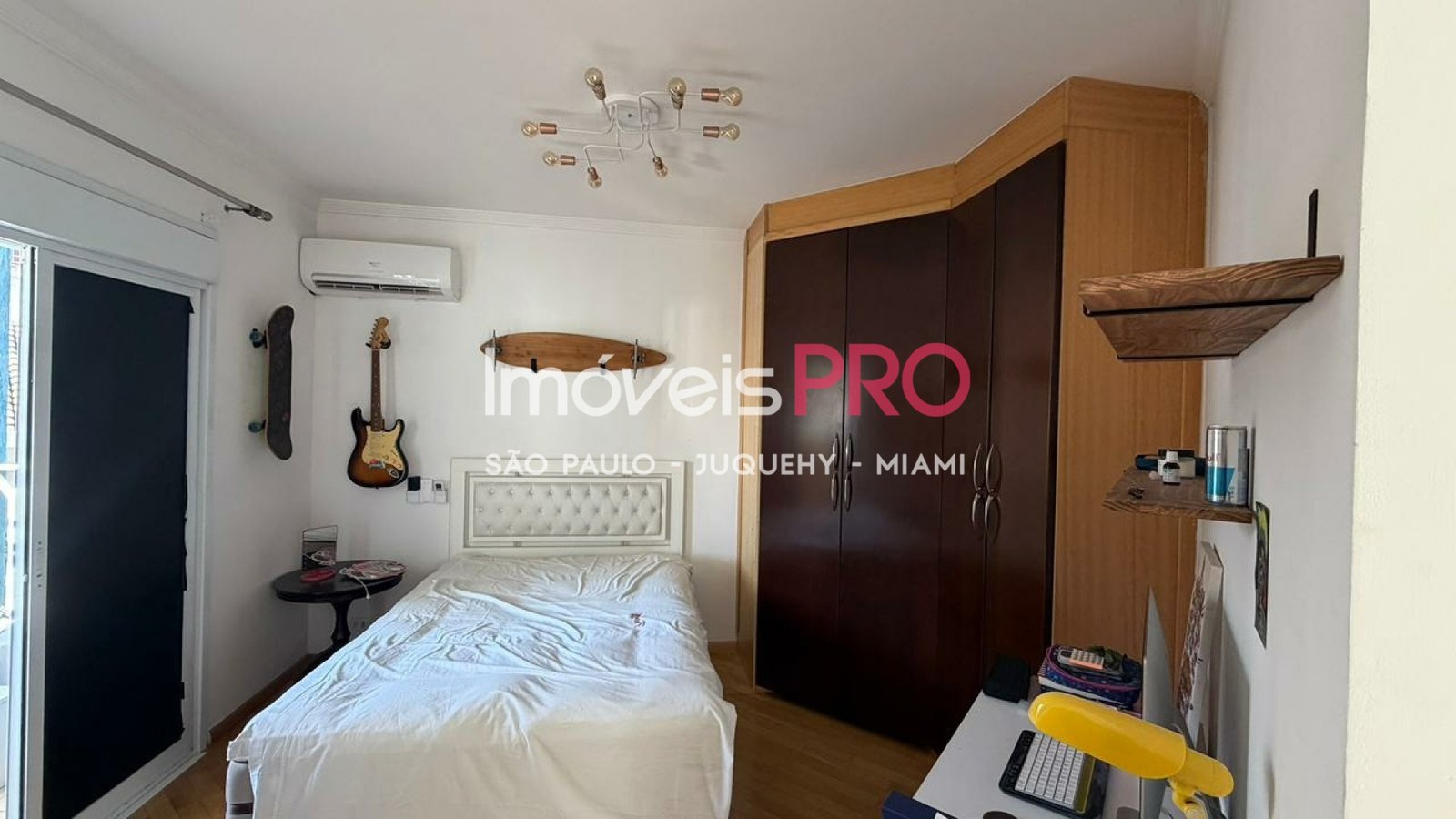 Foto :: IP39887