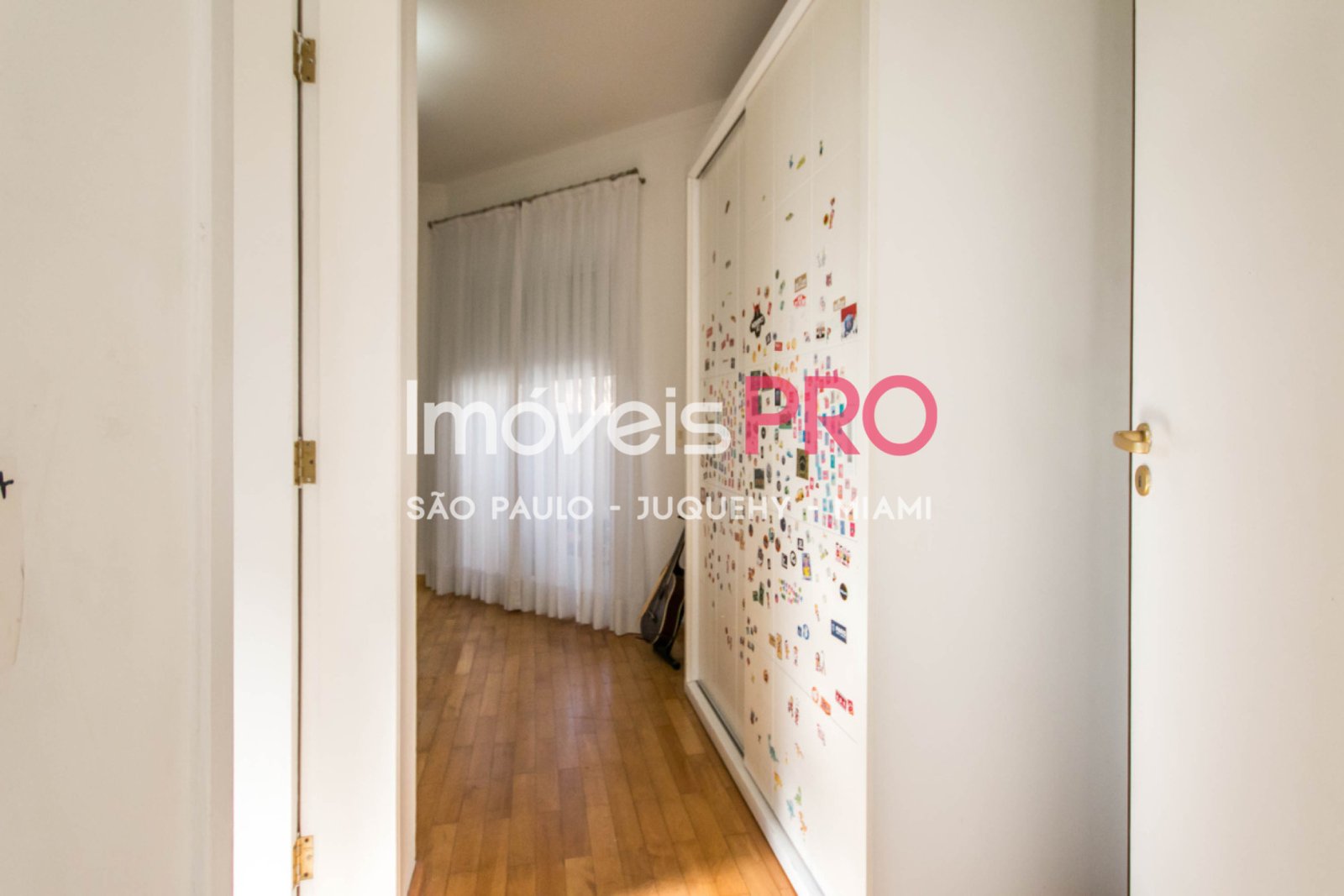 Foto :: IP39887