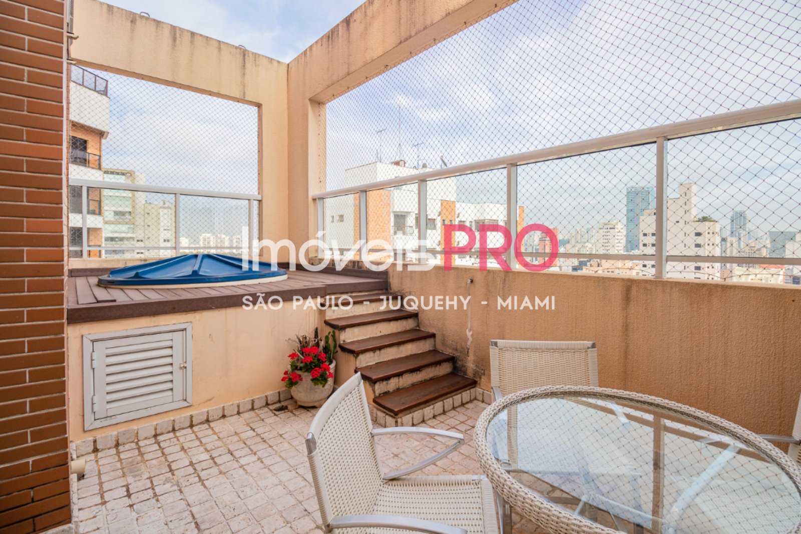 Foto :: https://assets.imoveispro.com.br/thumb/IP39888/cobertura-venda-chacara-santo-antonio-zona-sul_IP39888_11_1920x1080.jpg?