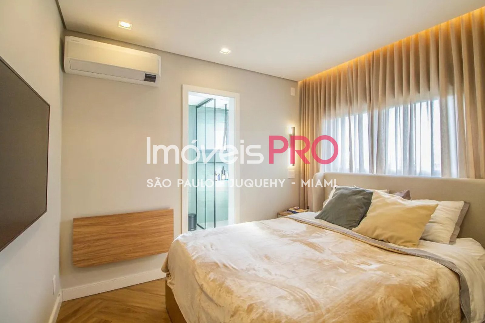 Foto :: IP39889