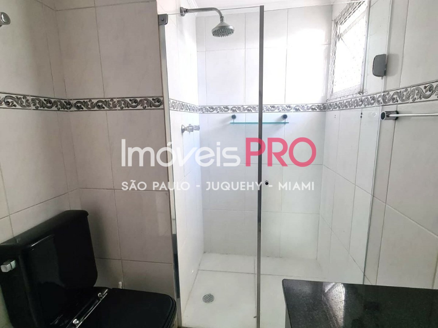 Foto :: https://assets.imoveispro.com.br/thumb/IP39890/apartamento-venda-moema-passaros_IP39890_11_1920x1080.jpg?