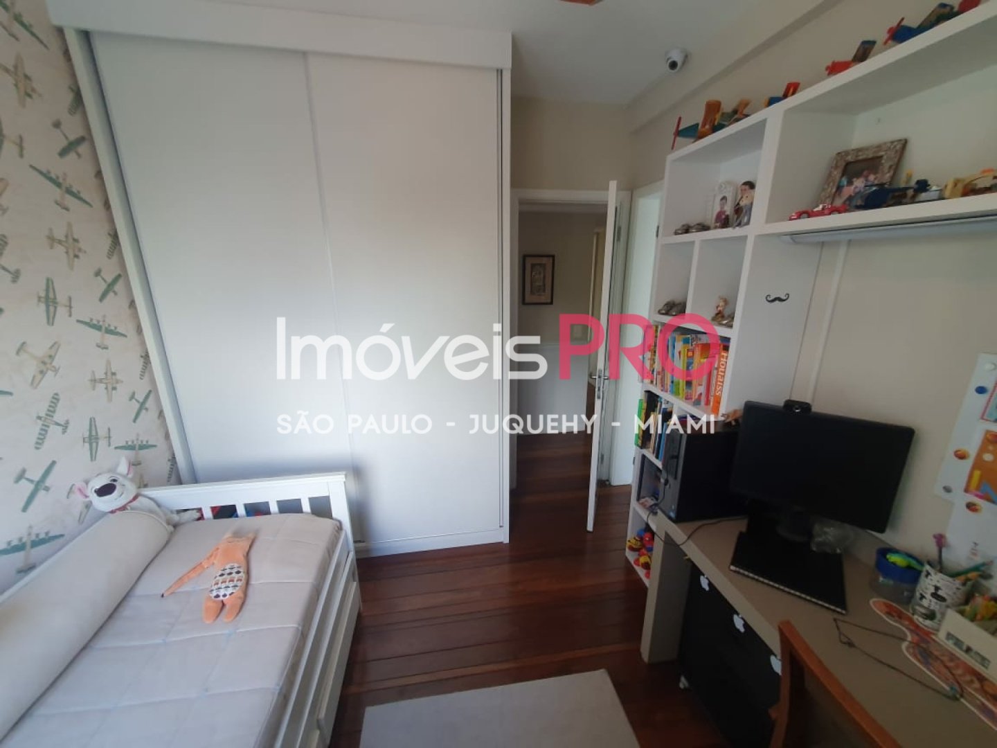 Foto :: https://assets.imoveispro.com.br/thumb/IP39892/apartamento-venda-brooklin_IP39892_17_1920x1080.jpg?