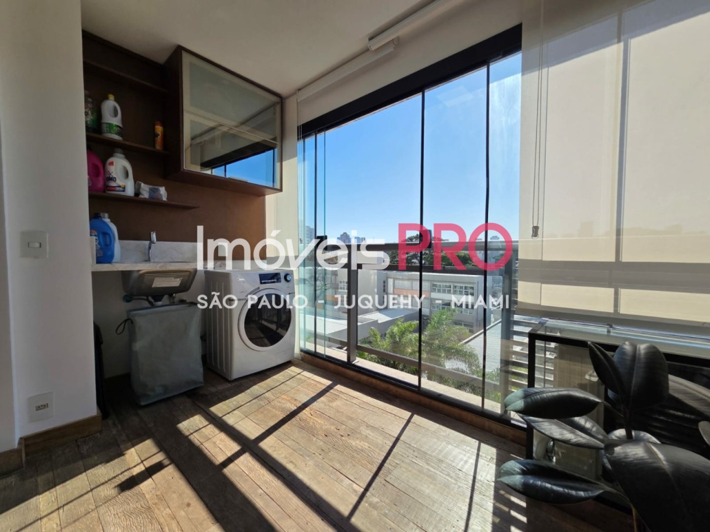 Foto :: https://assets.imoveispro.com.br/thumb/IP39900/apartamento-venda-brooklin_IP39900_11_1920x1080.jpg?