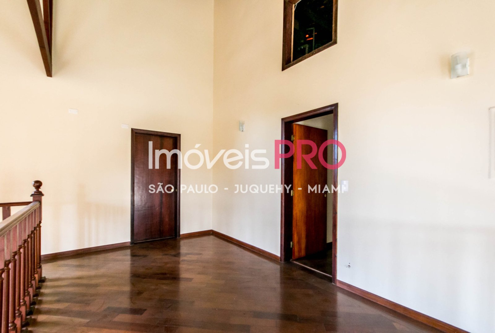 Foto :: IP39906