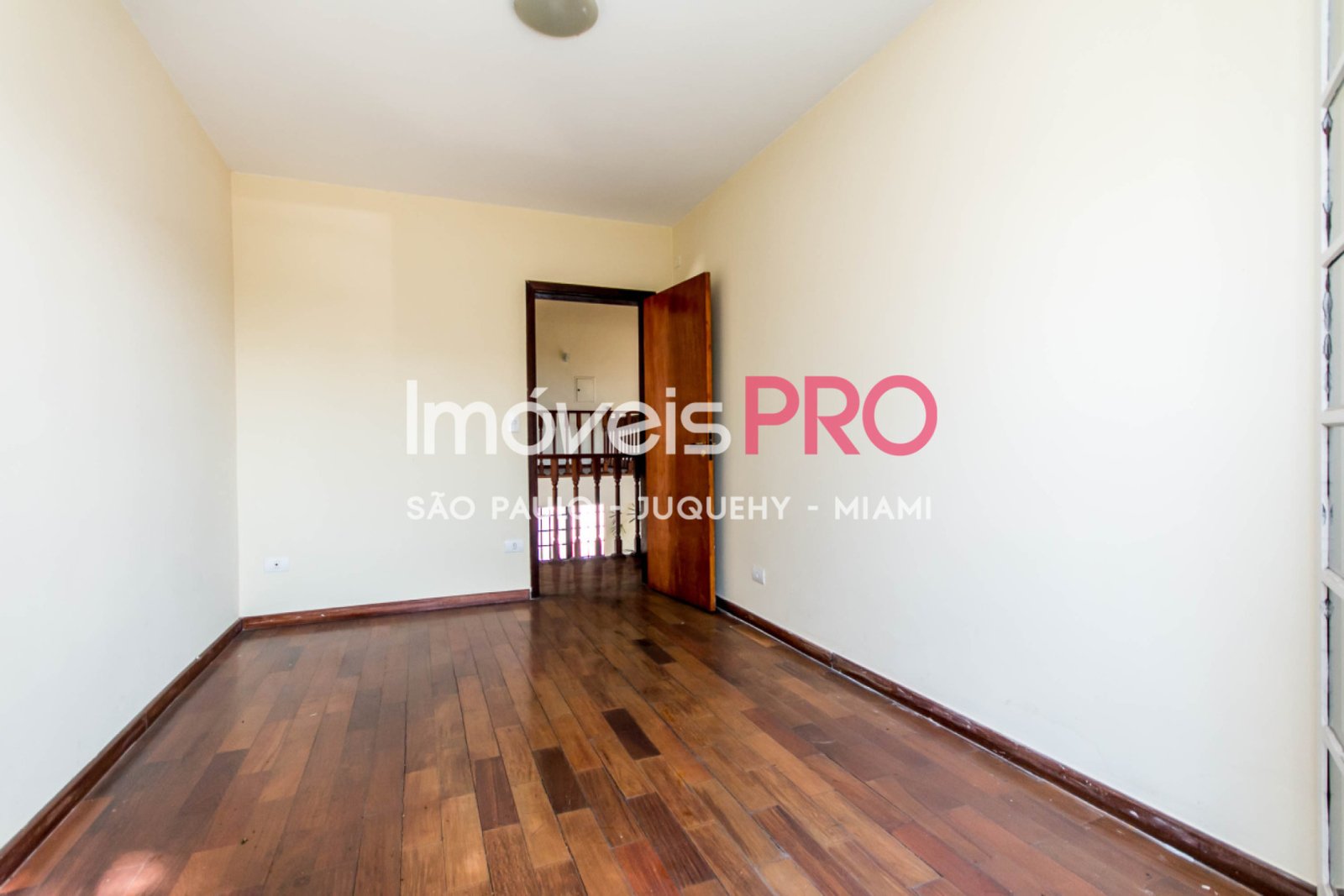 Foto :: IP39906